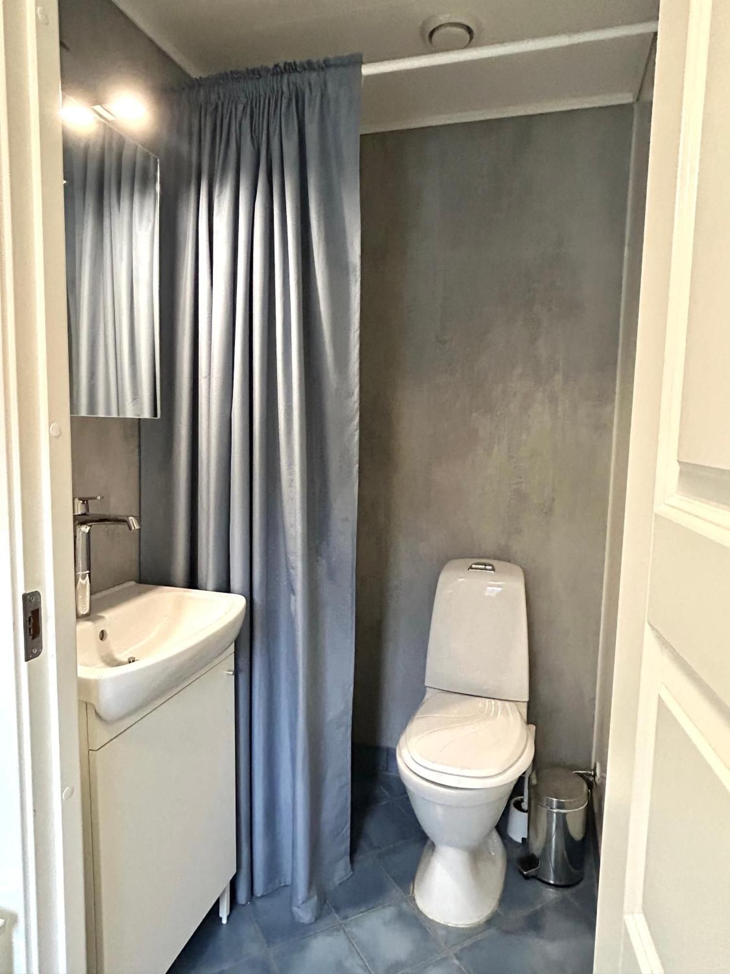 Newly Renovated Studio Apartment - Free Parking And Ev Docking Trondheim Exterior photo